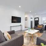 Holiday home Beautiful Music Townhome Great Location