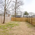 East Nash Luxury Four Bedrooms Huge Rooftop Patio