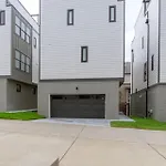 Gulch Mega Home Super Rooftop Premier Location