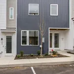 City Overlook Luxury Amenities Minutes To Downtown