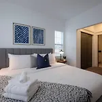 Minutes To Broadway Music Modern Townhome * Nashville