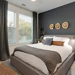 Holiday home Music Harmony Beautiful Lux Rooftop *