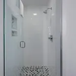 Holiday home Minutes To Broadway Stunning Townhome