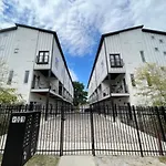Holiday home Stylish Luxury Private Rooftop Space Hillsboro