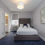 Southside Extraordinaire Walk To Gulch Lux Four Bedroom * Nashville