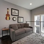 Holiday home Southside Extraordinaire Walk To Gulch Lux Four Bedroom *