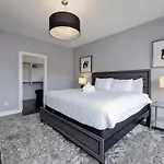 Southside Extraordinaire Walk To Gulch Lux Four Bedroom Nashville