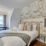 Unique And Stylish East 3 Bedroom 2.5 Bath Holiday home