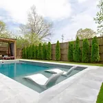East Retreat Large Pool Outdoor Oasis * Nashville