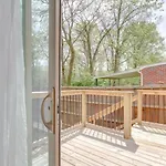 Holiday home East Retreat Large Pool Outdoor Oasis *