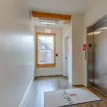 Amazing Amenities And Location - 1 Bedroom Apartment *