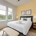 Holiday home Tennessee Whiskey Townhome 4bd 4.5bth