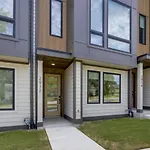 Hey Nashville Gorgeous Townhome 4 Bedrooms 4.5 Bathrooms