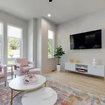 Dolly And Denim 4 Bedroom 4.5 Bath With Spacious Rooftop Holiday home Nashville