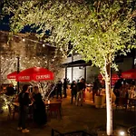 Walk To Restaurants Outdoor Patio With Grill And Fit Pit 1 Mile To Stadium And Downtown * Nashville