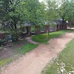 Nashville Elegance Enjoy Southern Comfort In Style