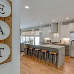 Dual Homes Gulch Superstars Epic Rooftop Holiday home *