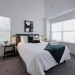 Two Spectacular Homes For Twenty Guests With Outdoor Patio * Nashville