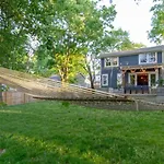 Nashville Getaway- Relaxing Backyard- Large Patio