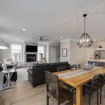 The Americana 4 Bedroom 3.5 Bath Luxury Holiday home Nashville