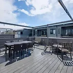 The Americana 4 Bedroom 3.5 Bath Luxury Holiday home Nashville