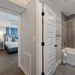 The Americana 4 Bedroom 3.5 Bath Luxury *
