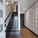 Urban Elegance Rooftop Lounge With Hot Tub Holiday home
