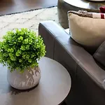 Holiday home Urban Elegance Rooftop Lounge With Hot Tub Nashville