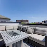 Urban Escape Rooftop Lounge With Skyline Views