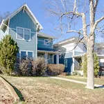 Cleveland Park Charmer- Full Kitchen- Private Yard