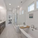 The Ivy 3 Bedroom 2.5 Bath In West End * Nashville