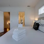 Holiday home The Ivy 3 Bedroom 2.5 Bath In West End