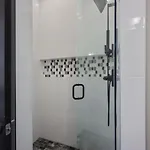 Holiday home Rhythmic Retreat Rooftop Lounge 4 Bedroom 4.5 Bath