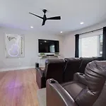 Holiday home Two Townhomes Rooftop Lounges With Skyline Views Nashville