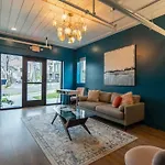 West End 4 Bd,4Bath Walk To Bars-Close To Broadway