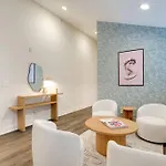 West End 4 Bd,4bath Walk To Bars-close To Broadway