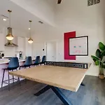 West End 4 Bd,4bath Walk To Bars-close To Broadway