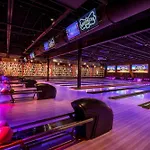 Spacious 4Br, Rooftop Patio, Garage, Walk To Faves, 5 Mins To Nissan Stadium, Less Than 10 Mins To Broadway, 24 Hr Hospitality, Great For Groups