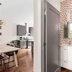 Rare Gem Near Downtown-Sleeps 10