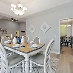 Holiday home Monthly Rental Property, 30 Plus Days Or More- Send Us A Message For More Details! Nashville