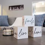 Nashville Getaway - Spacious & Comfortable! Guests Love It!