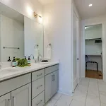 Holiday home Belmont Music Row 4 Bed, Rooftop, 10 Minutes To Dt, 24 Hour Hospitality Team, Perfect For Groups, 7 Miles To Airport Nashville