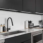 Luxury Riverview With Patio Walk To Broadway Holiday home