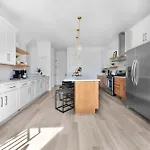 The Camellia - Rooftop Patio & Dog Friendly! Holiday home *