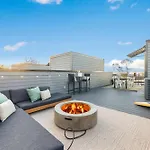 The Sunflower - Mins To Broadway And Rooftop Patio! * Nashville