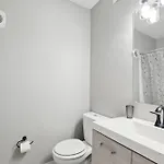 Brentwood C4 I Cozy & Comfy I 2bd I Free Parking Apartment *