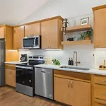 Mid-century Modern Near Restaurants, Coffee And Bars * Nashville