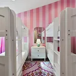 Barbie Dream - Near Restaurants, Coffee And Bar Nashville