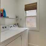 902a Shelby- Skyline Views From Shelby