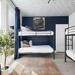 Holiday home The Trillium & The Iris - 2 Homes 6 Bedrooms Nashville